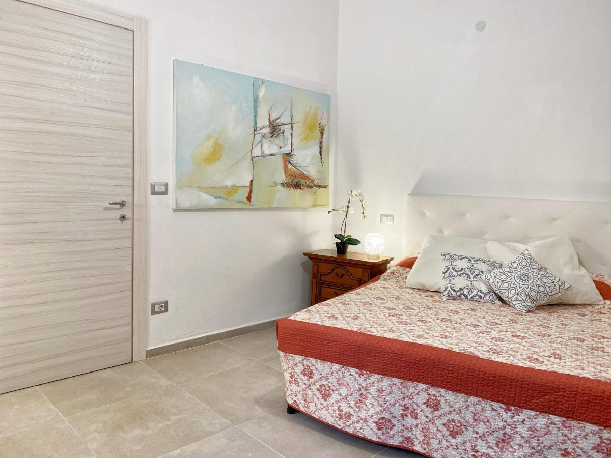 Comfortable Sea Holidays And Walks Монелья Экстерьер фото